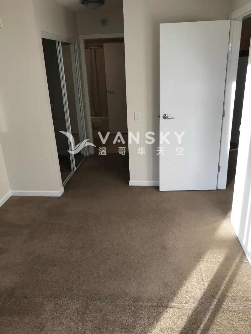 250416134154_333 Right bedroom picture 1.jpg